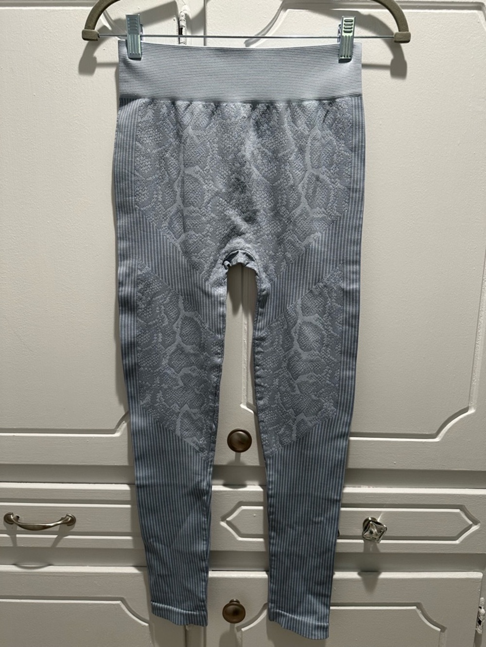Nikibiki Light Blue Seamless Textured Leggings